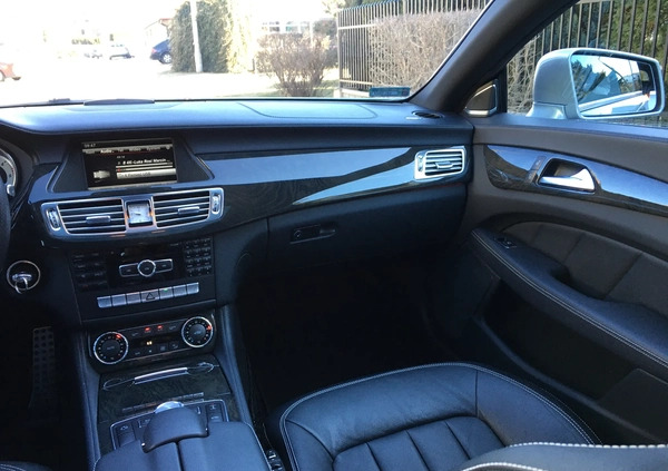 Mercedes-Benz CLS cena 85000 przebieg: 147500, rok produkcji 2012 z Garwolin małe 172